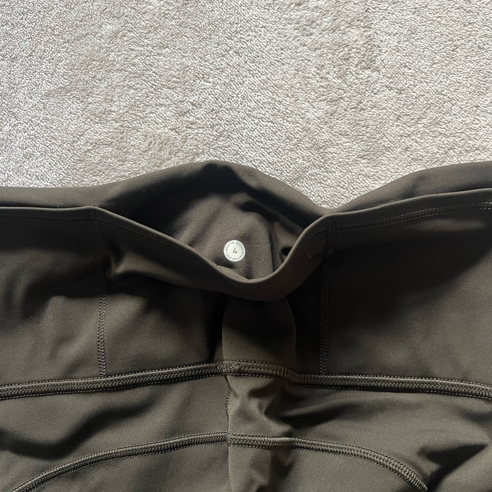Lululemon fast and free high rise leggings - Picture 8 of 11